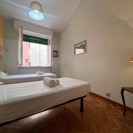 Vico Olmo 11 Very Central Apartment *